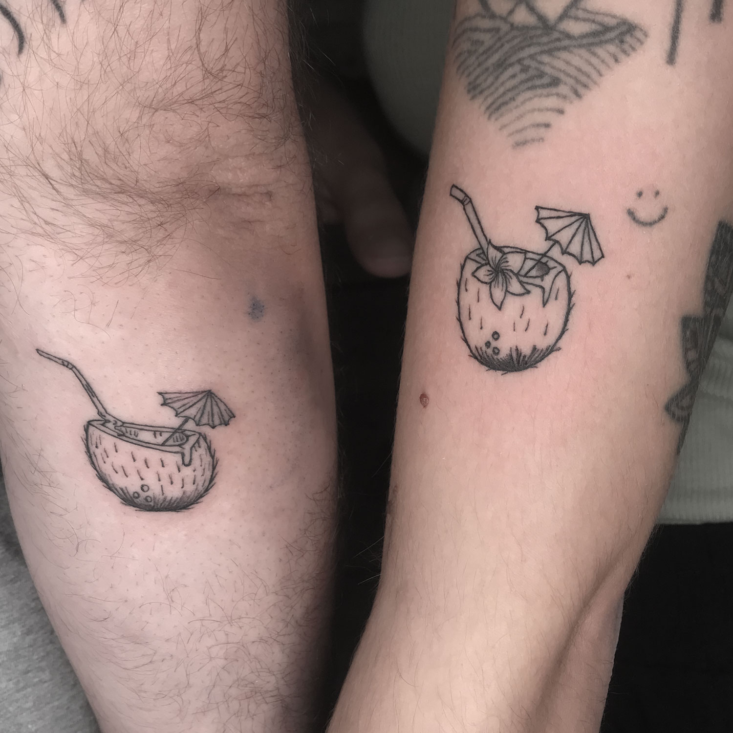 tatuaje blanco y negro coco
